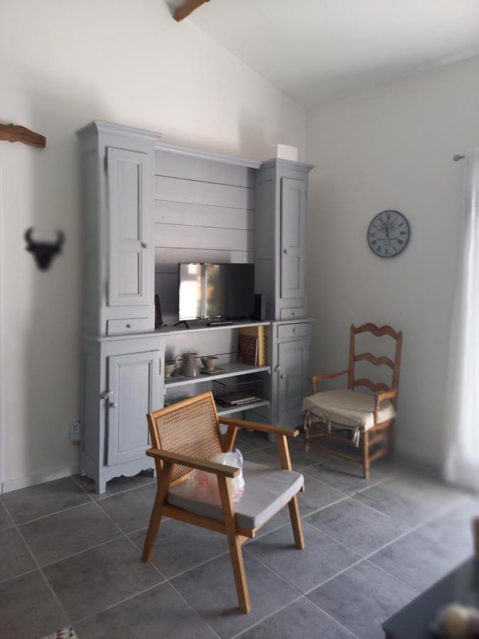 L'En Haut Aramon Exterior photo